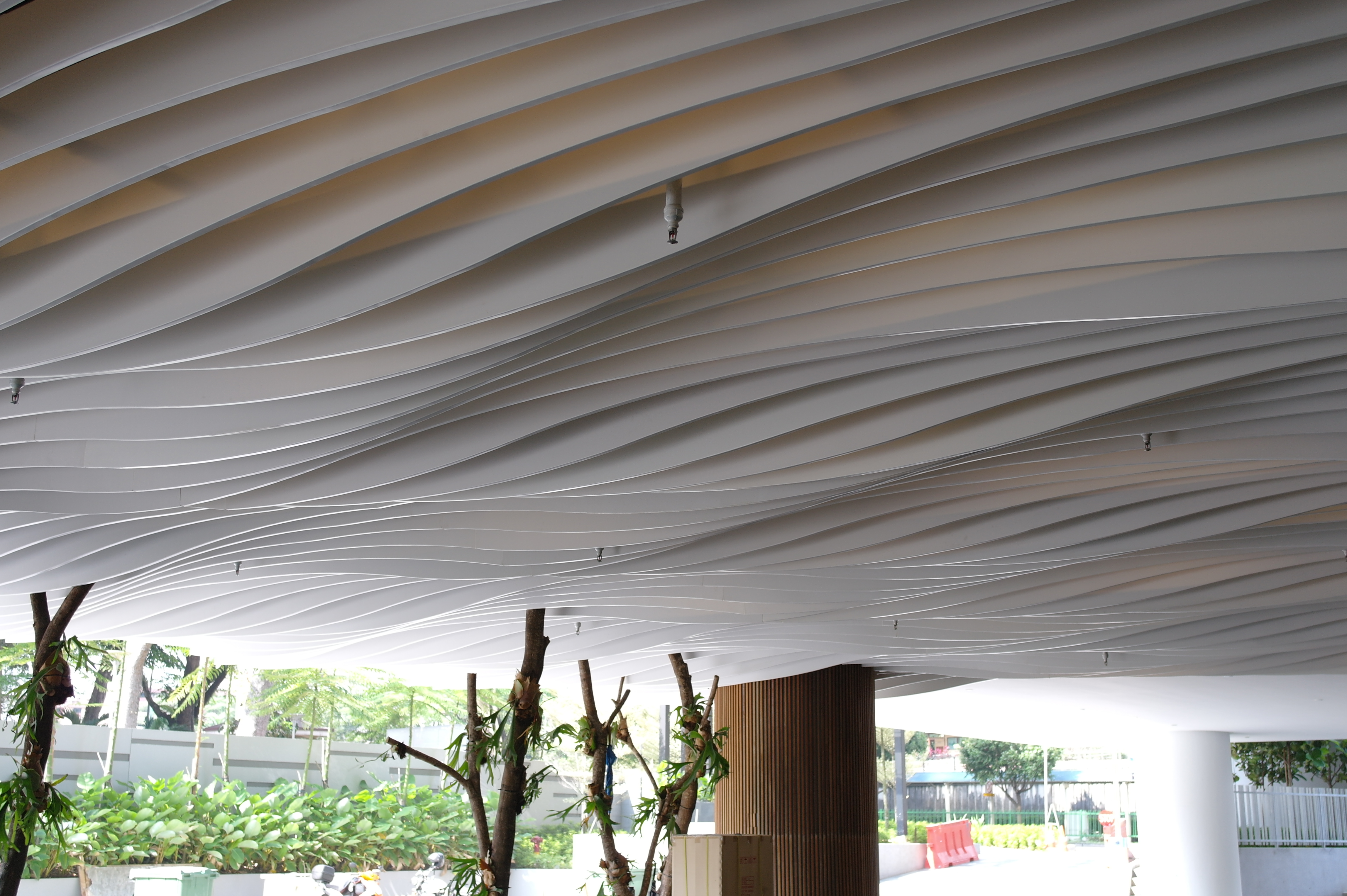 BAFFLE CEILING SYSTEM